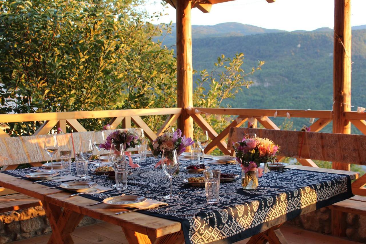 Hotel Sadmeli Winery Ambrolauri Zewnętrze zdjęcie